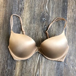 Victoria’s Secret very sexy push-up bra